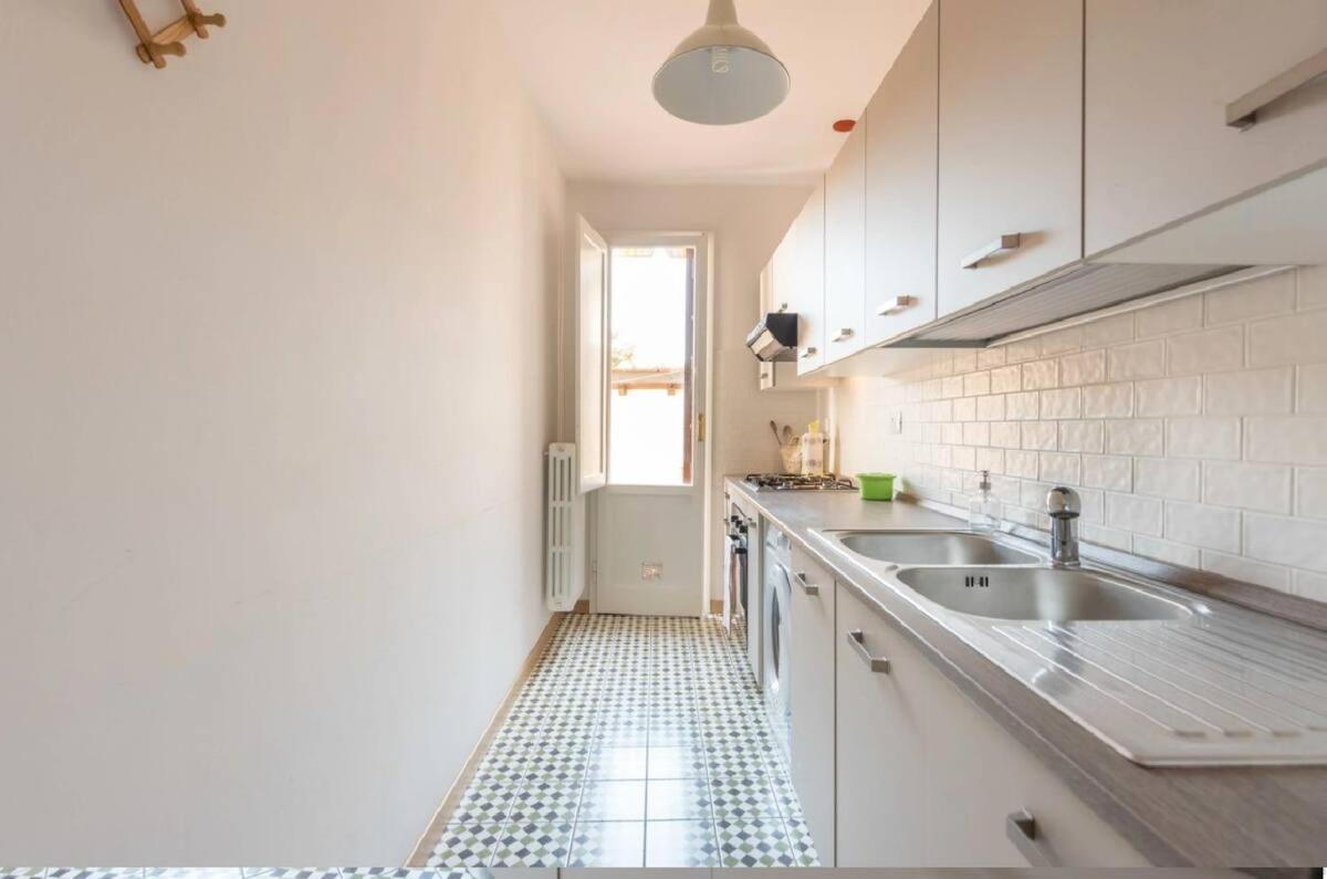 Airy One Bedroom With Terrace Near Palazzo Pitti Florenz Exterior foto
